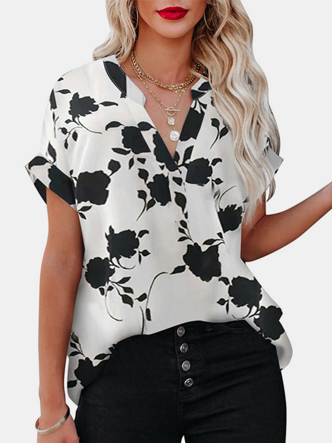 Beautifully Finished Blouse in a Timeless Design