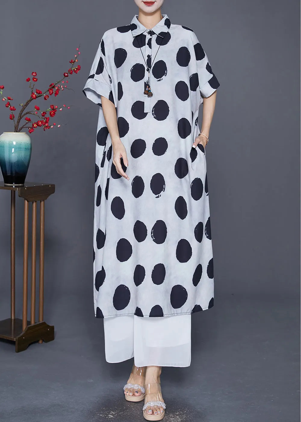 Classic Vintage & Enduringly Stylish Dress