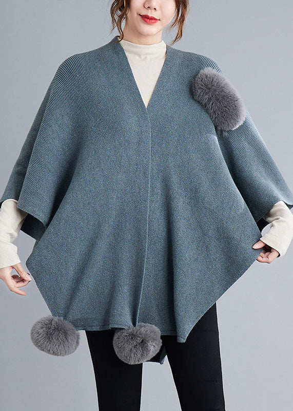 Well Tailored Coat with a Graceful Silhouette