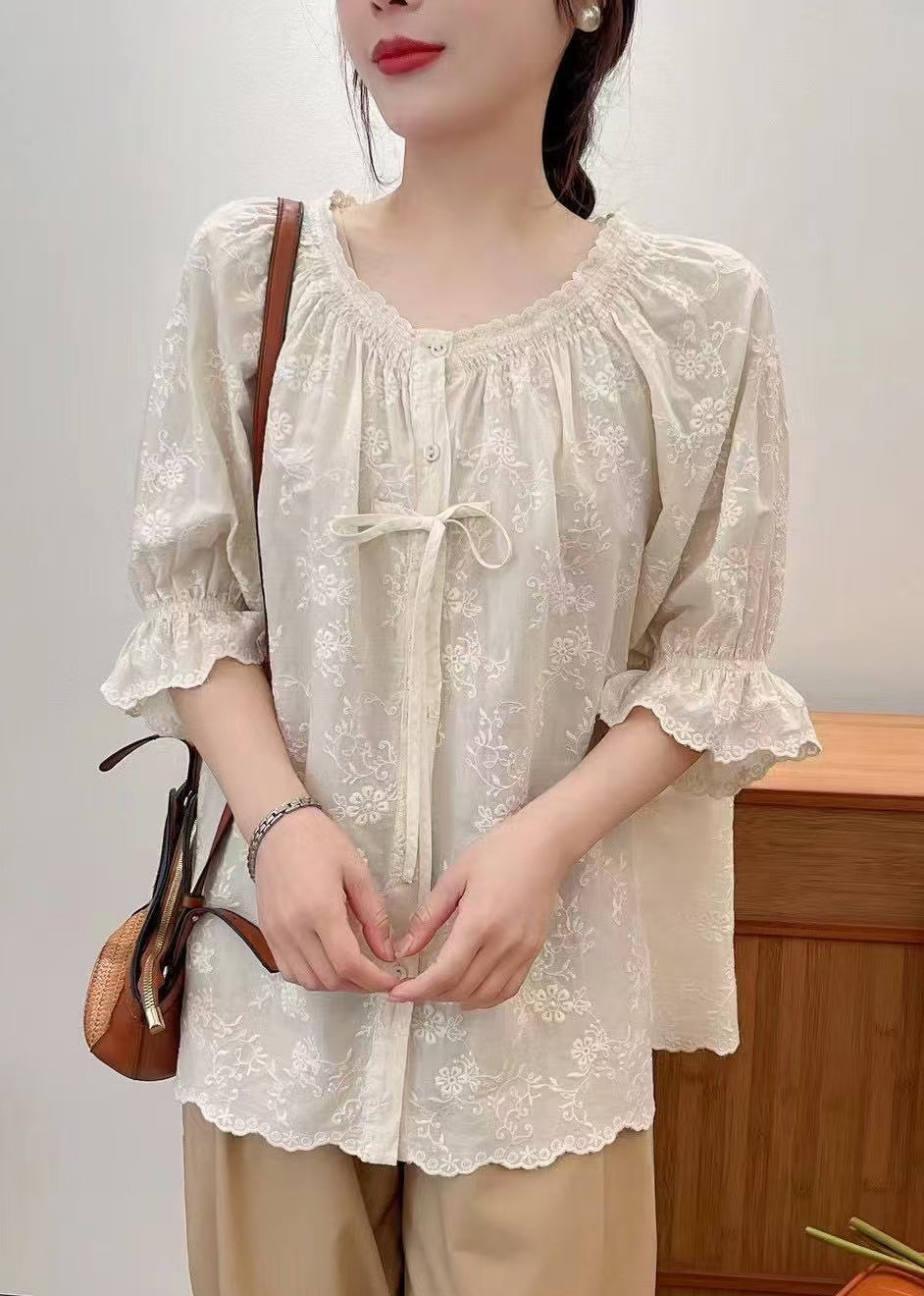 Beautifully Finished Shirt in a Timeless Design