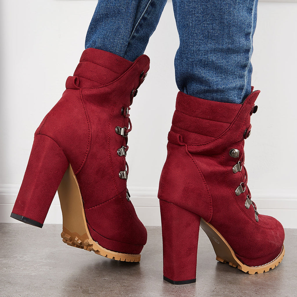 Chic Orthopedic Boots with Unique Design
