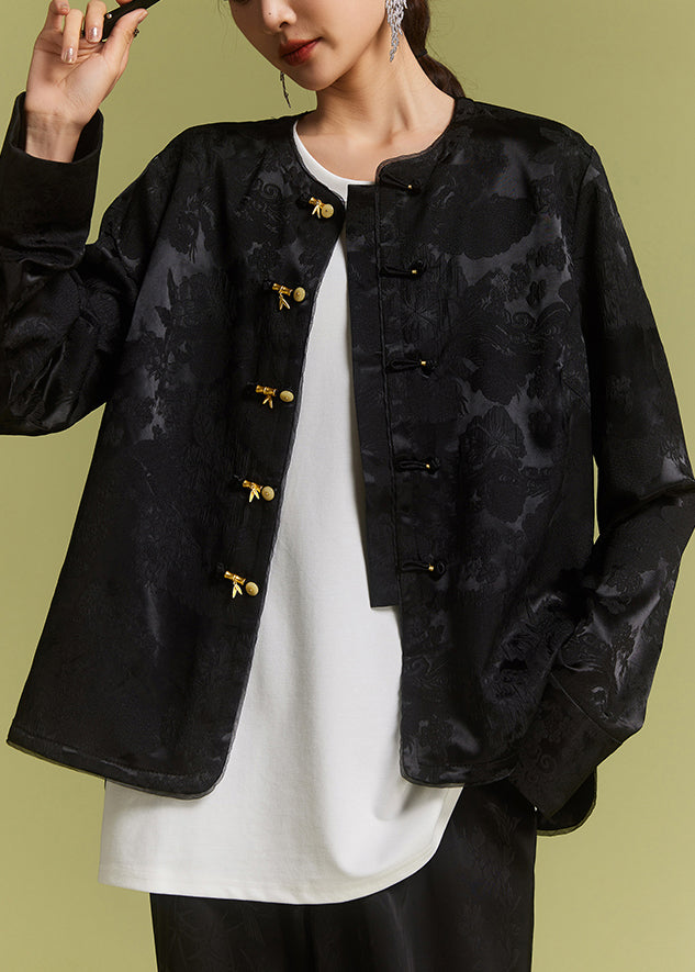 Effortlessly Elegant Coat with a Timeless Design