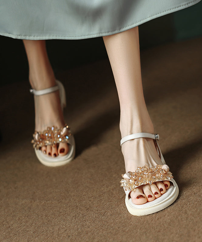 Graceful Orthopedic Sandals for Modern Look