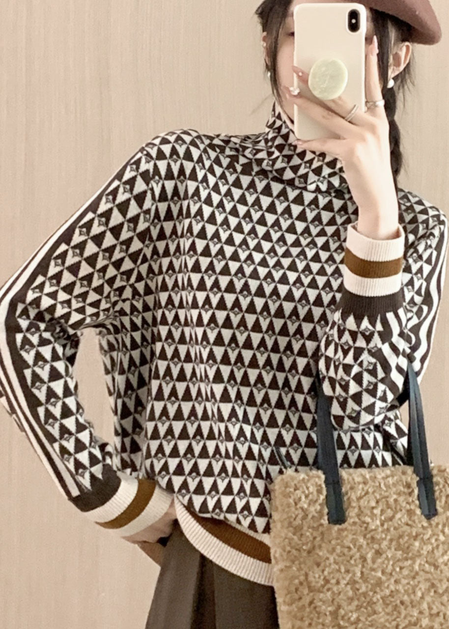 Polished Sweater with an Effortless Classic Look