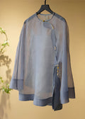 Well Tailored Shirt with a Graceful Silhouette