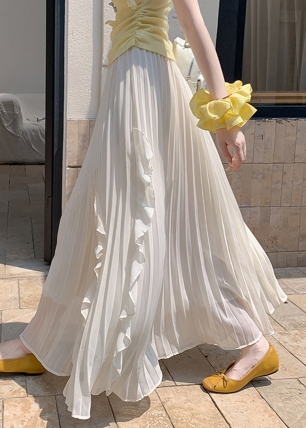 Well Tailored Garment with a Graceful Silhouette