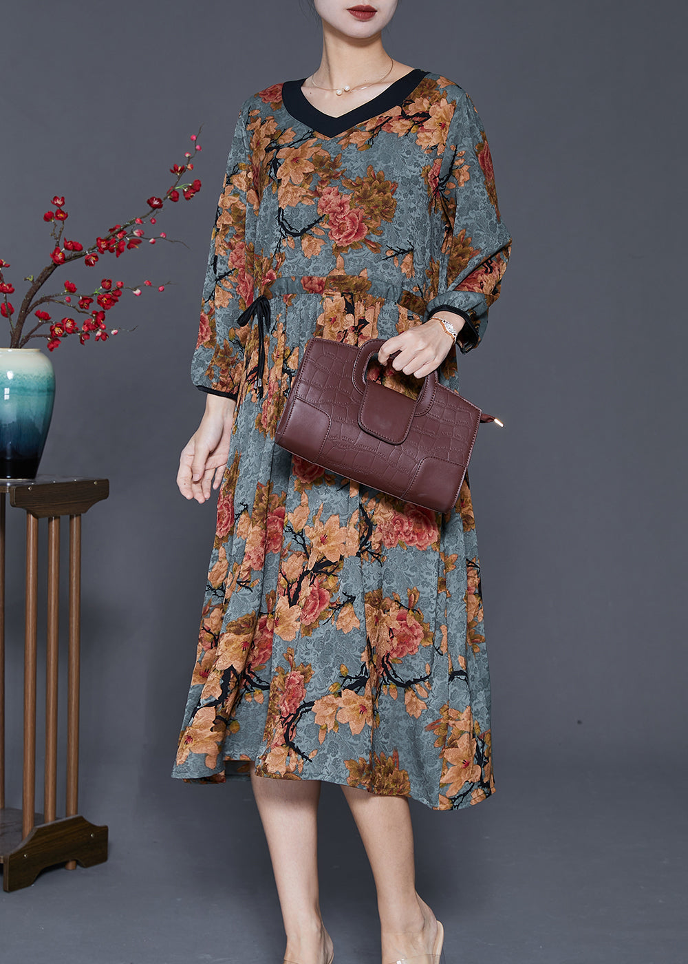 Beautifully Crafted Dress in a Classic Style