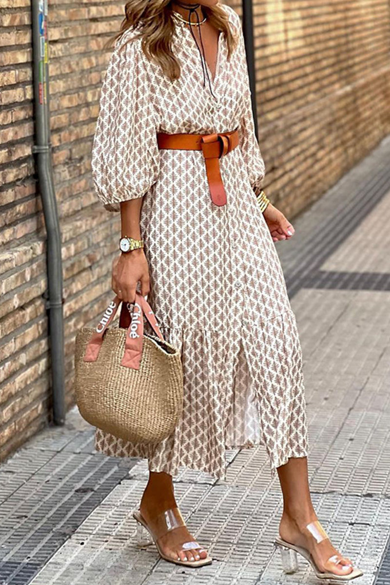 Effortlessly Elegant Dress with a Timeless Design