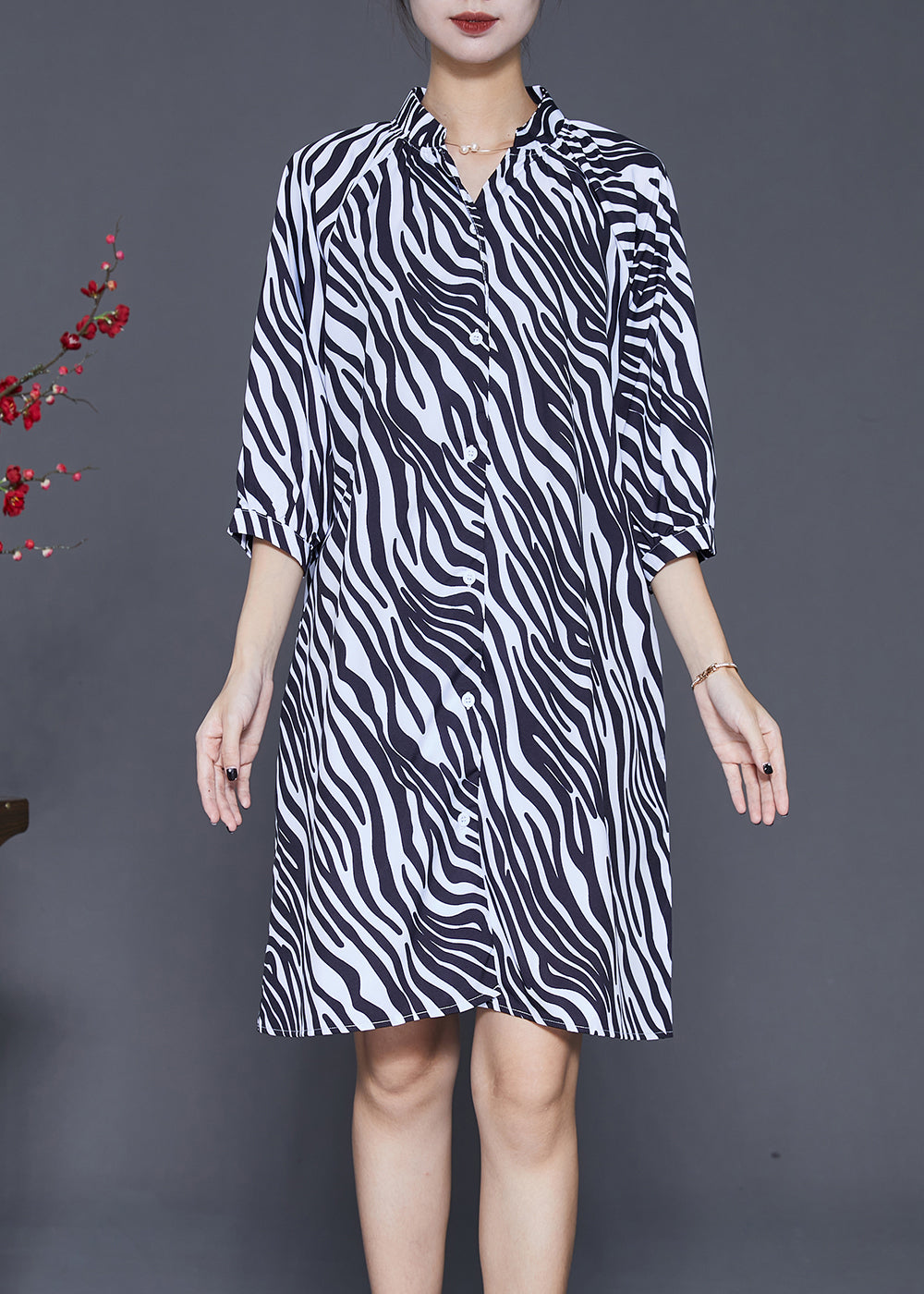 Polished Dress with an Effortless Classic Look