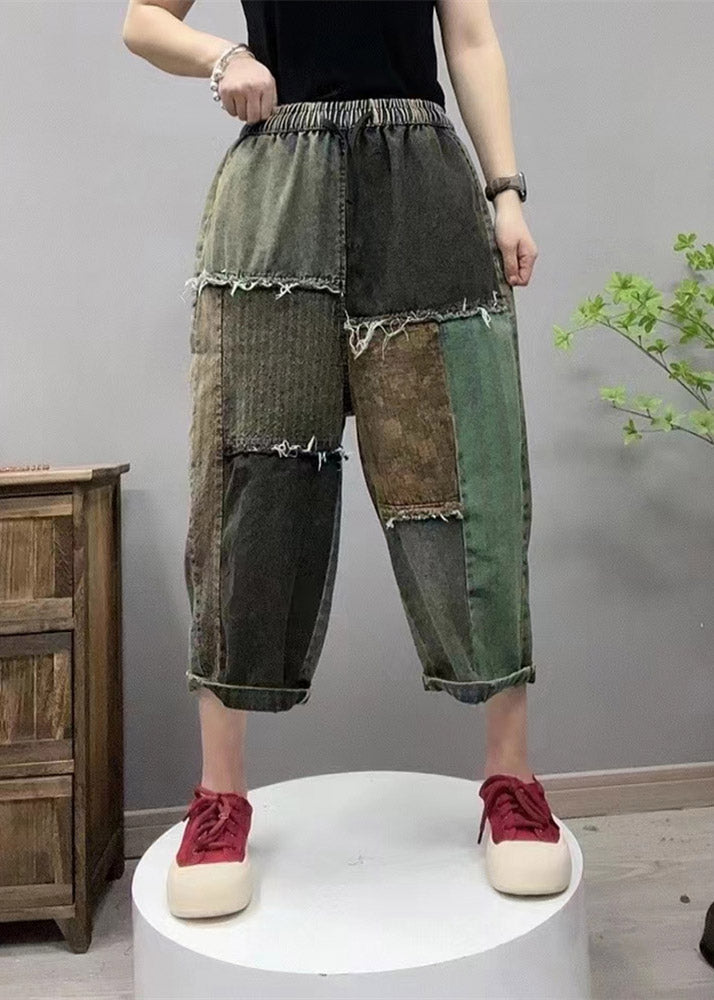Effortlessly Elegant Pants with a Timeless Design