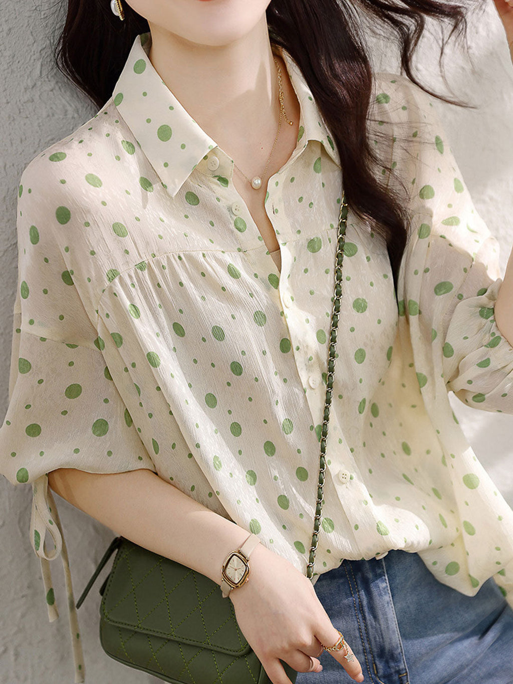 Sophisticated Top with a Clean Classic Look