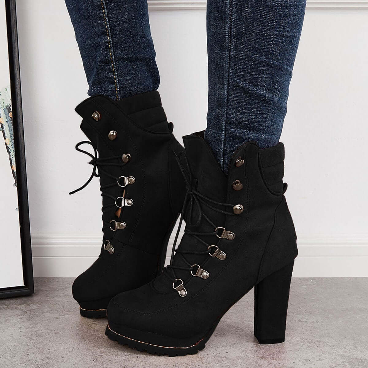 Chic Orthopedic Boots with Unique Design