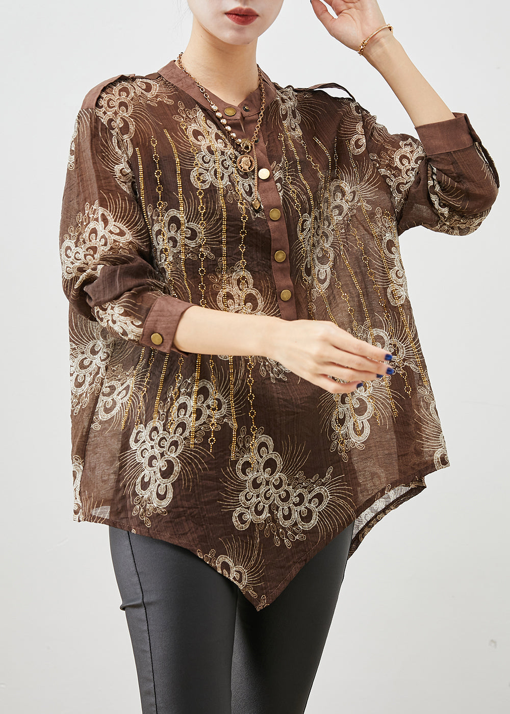 Classic Vintage Shirt with a Flattering Fit