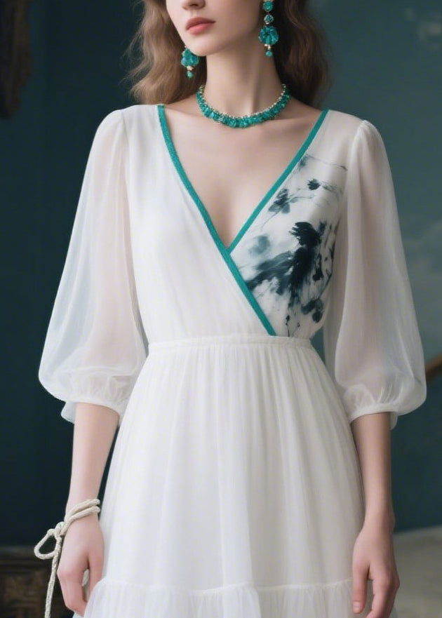 Beautifully Crafted Dress in a Classic Style