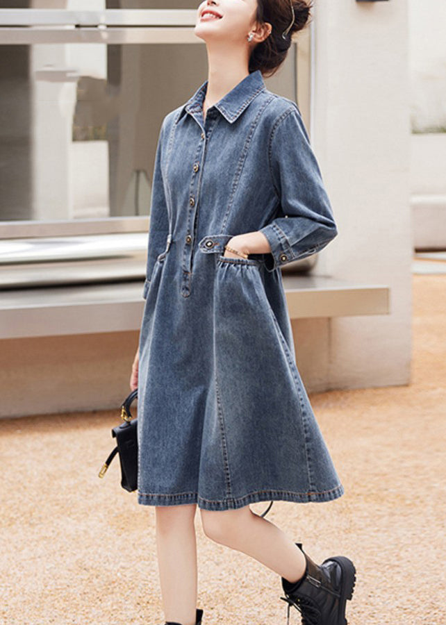 Beautifully Finished Dress in a Timeless Design