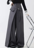 Well Tailored Pants with a Graceful Silhouette