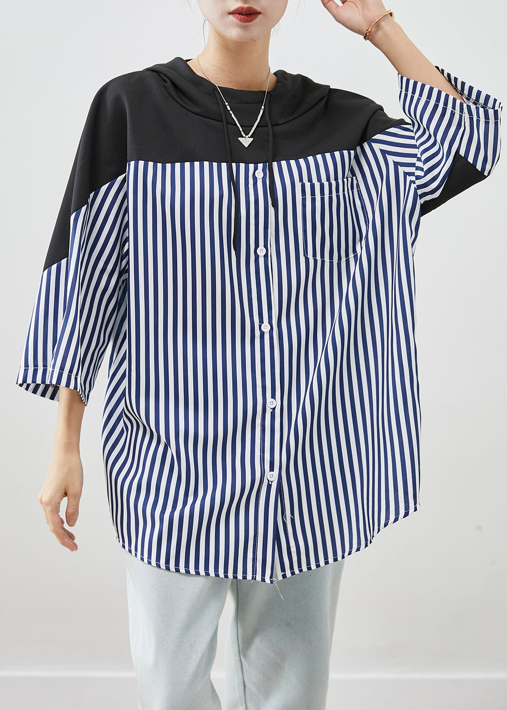 Classic Vintage Shirt with a Flattering Fit