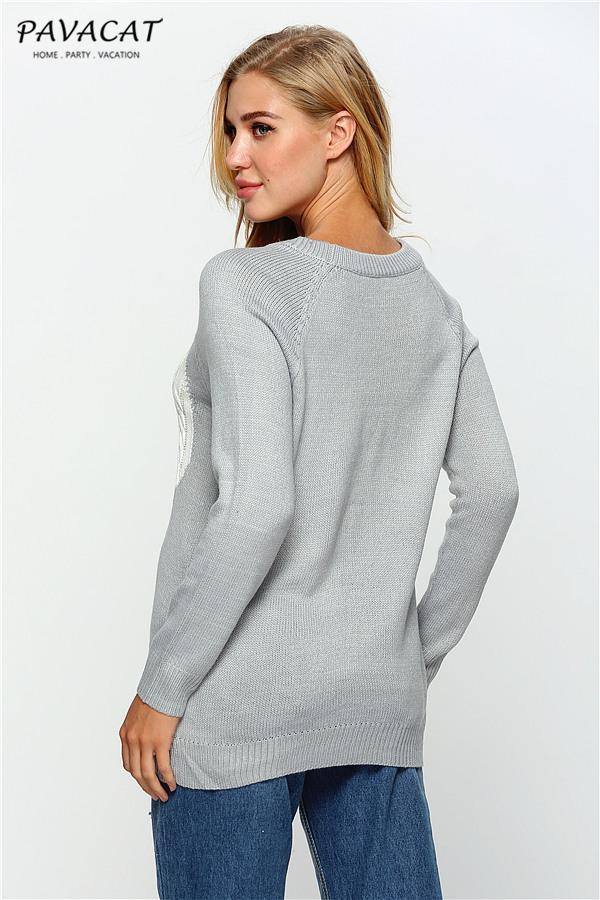 Effortlessly Elegant Sweater with a Timeless Design
