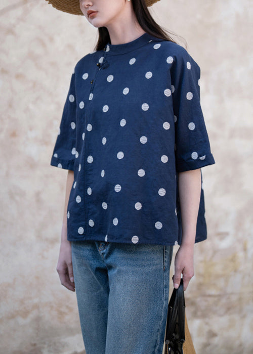 Gracefully Styled Blouse for Any Occasion