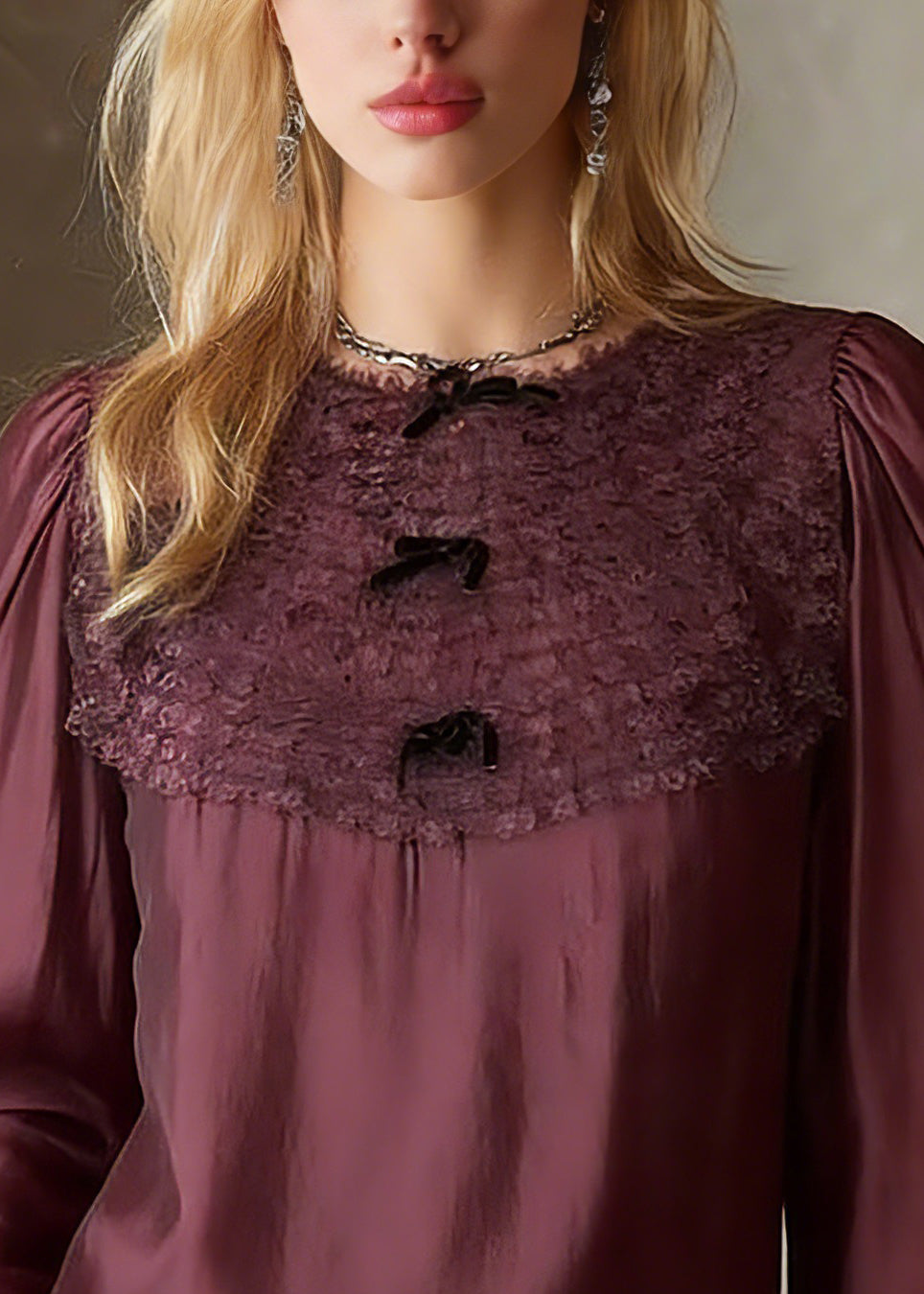 Effortlessly Elegant Top with a Timeless Design