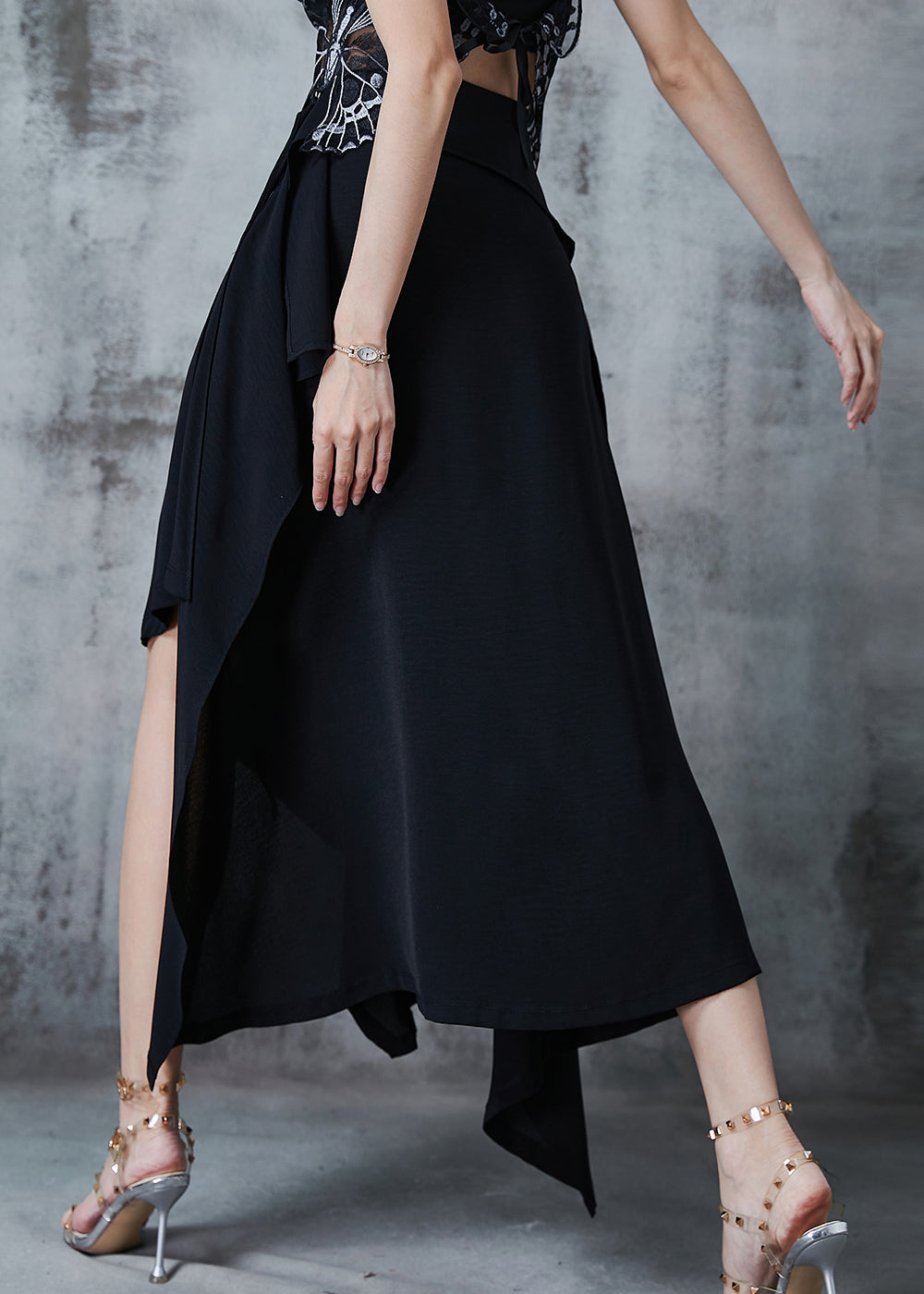 Classic Vintage Garment with a Flattering Fit