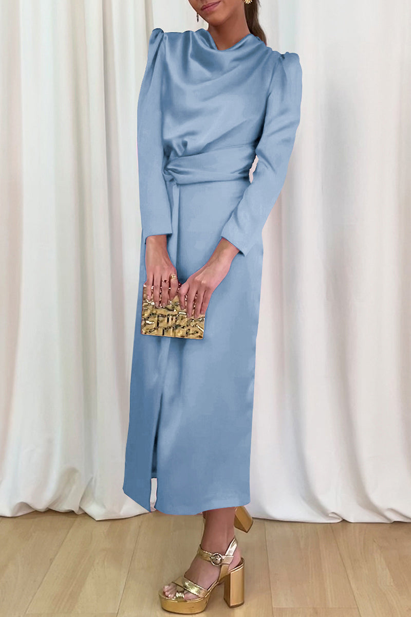 Well Tailored Dress with a Graceful Silhouette