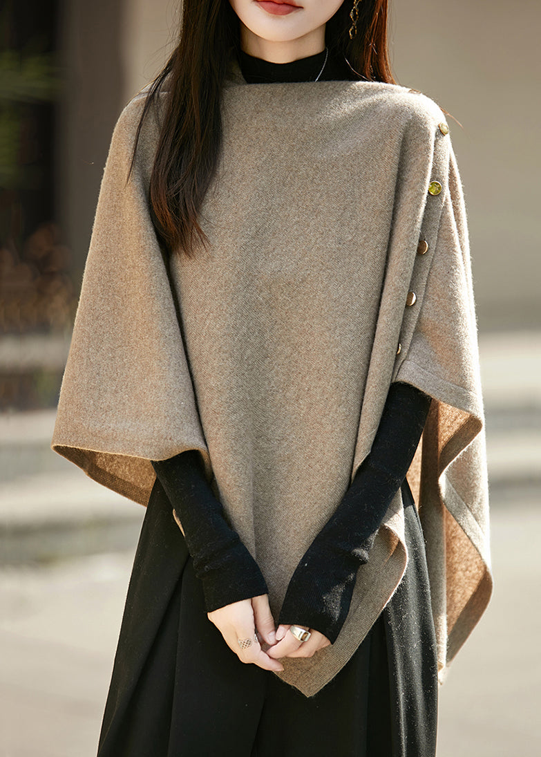Classic Vintage Sweater with a Flattering Fit
