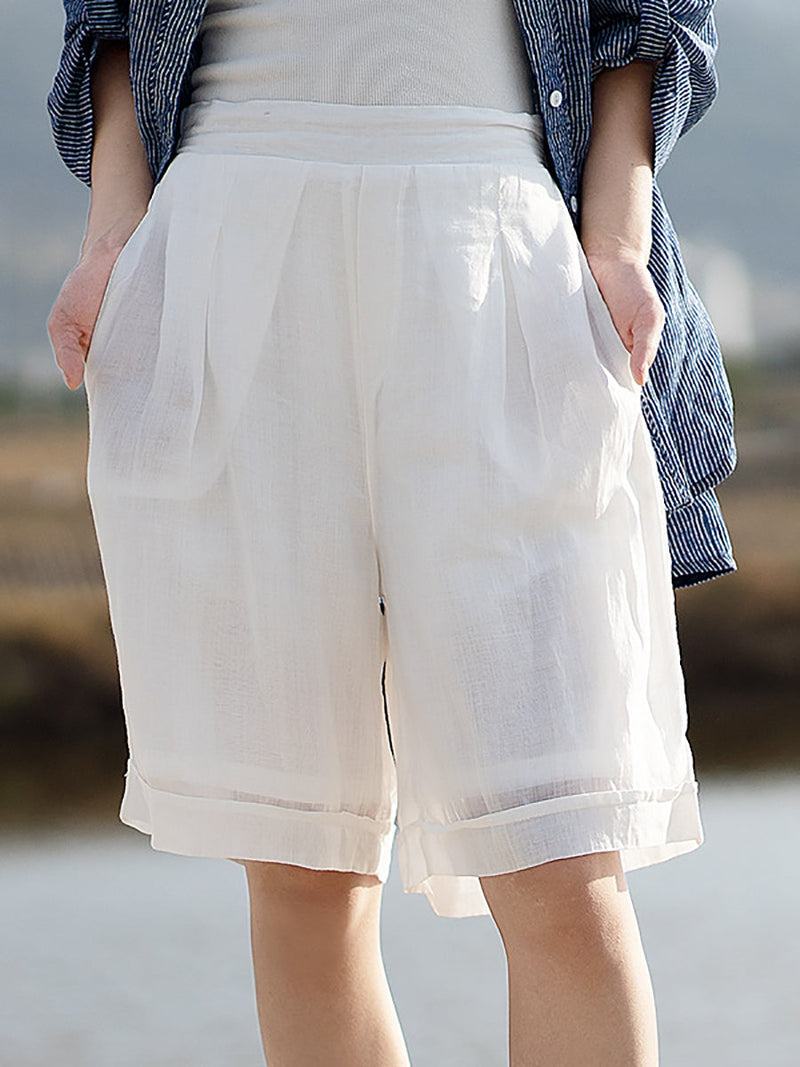 Classic Vintage Cardigan with a Flattering Fit