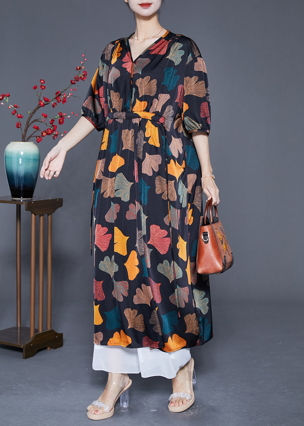 Classic Vintage & Enduringly Stylish Dress
