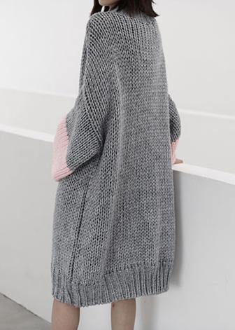 Effortlessly Elegant Sweater with a Timeless Design