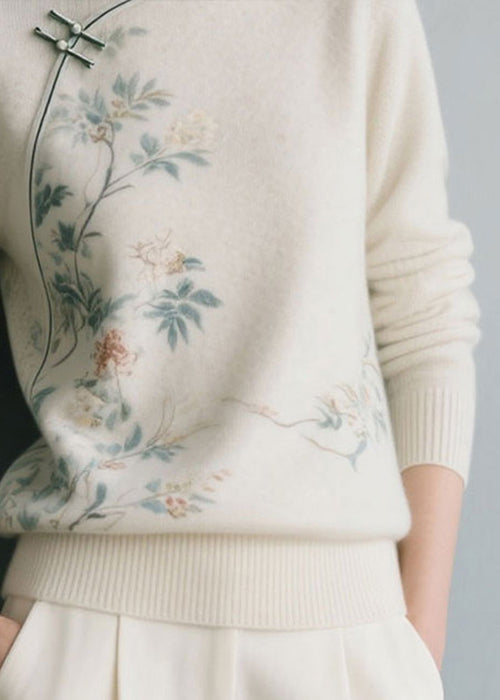Gracefully Styled Sweater for Any Occasion