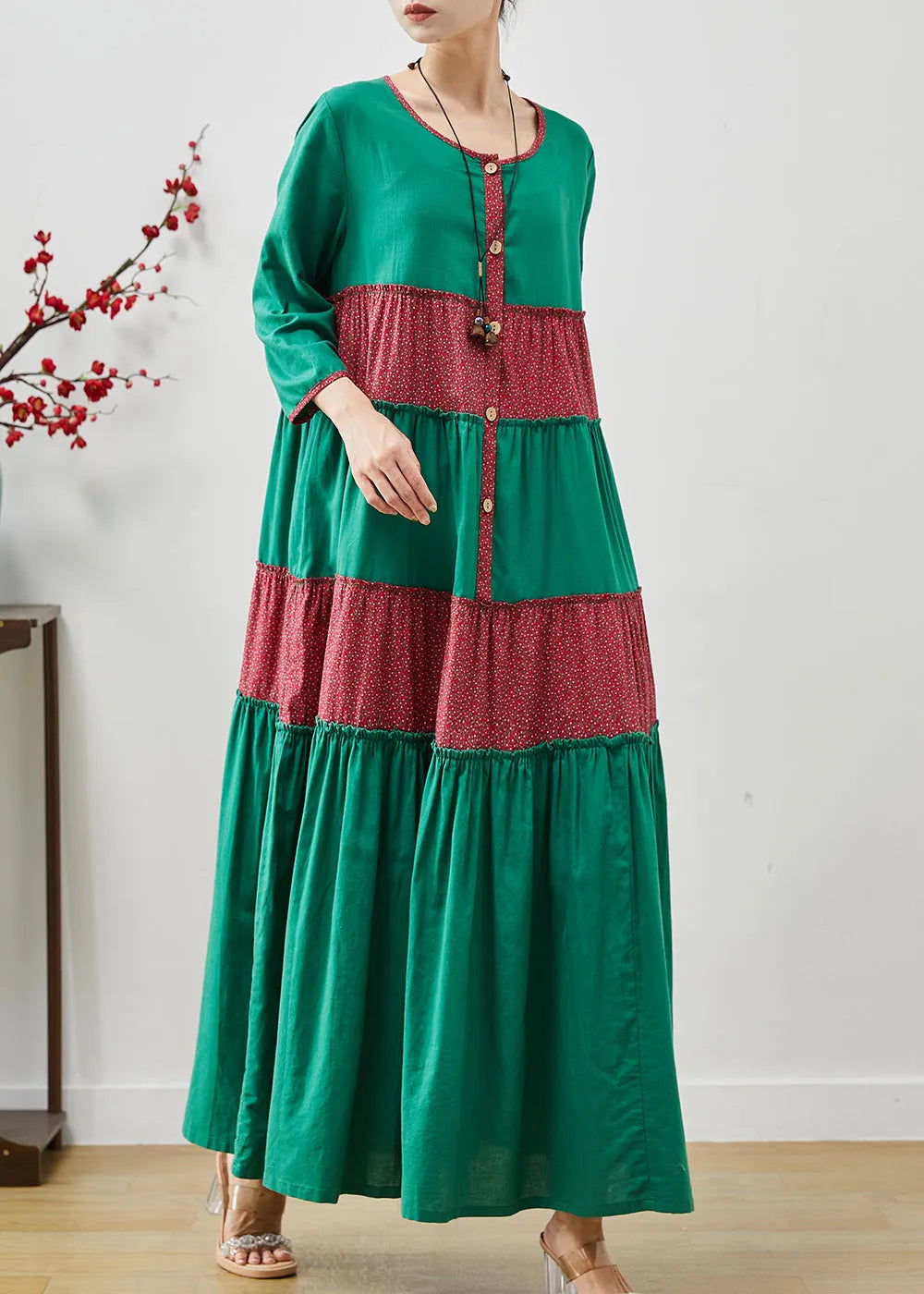 Classic Vintage & Enduringly Stylish Dress