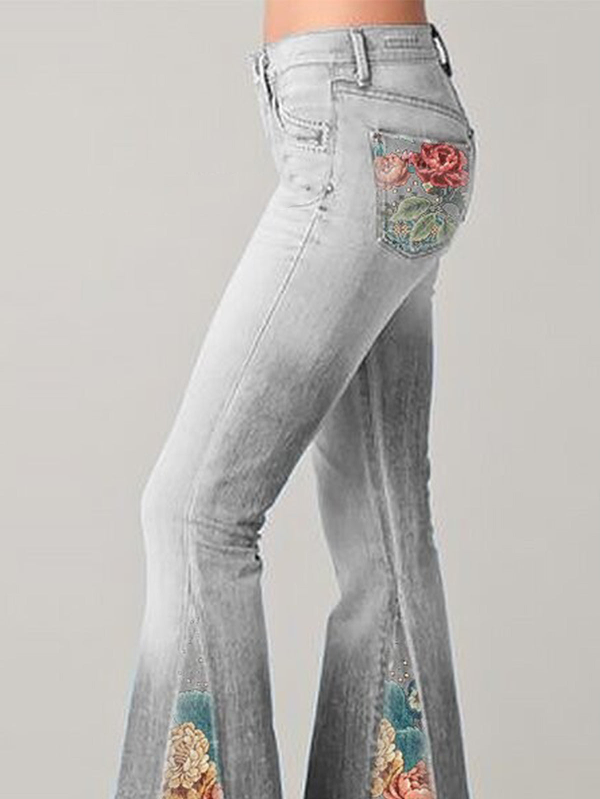Effortlessly Elegant Pants with a Timeless Design