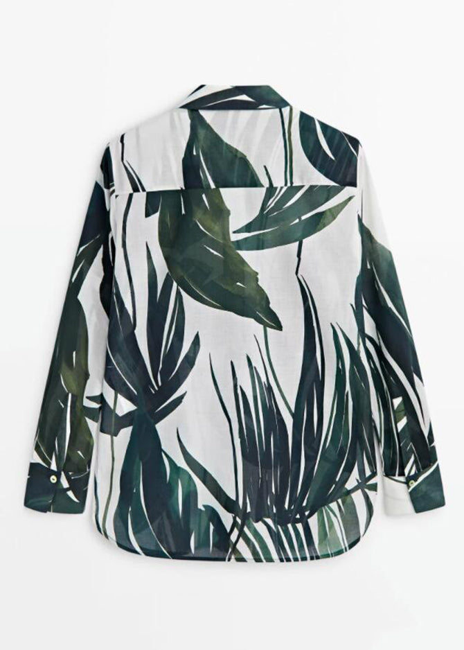 Classic Vintage Shirt with a Flattering Fit