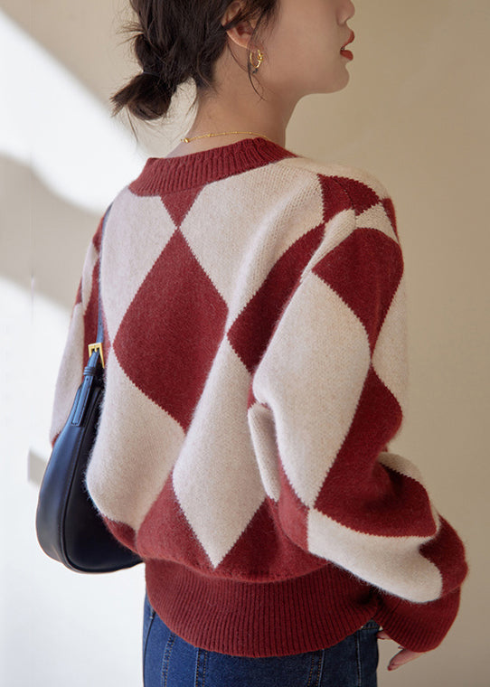 Beautifully Finished Sweater in a Timeless Design