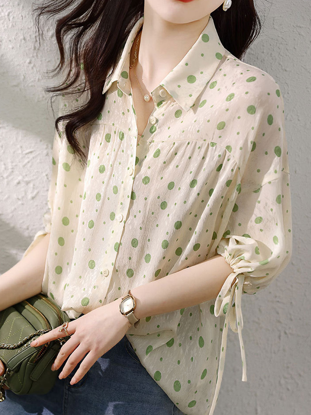 Sophisticated Top with a Clean Classic Look