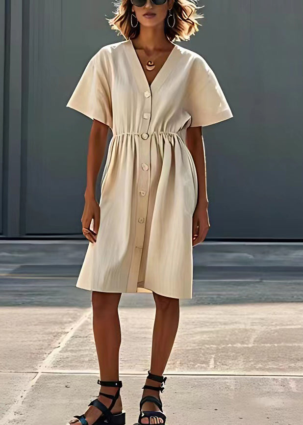 Classic Vintage Dress with a Flattering Fit