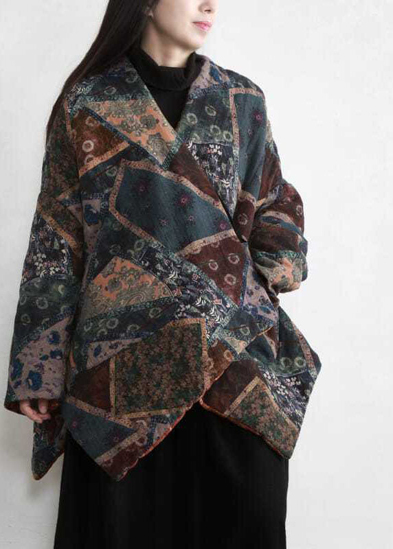 Effortlessly Elegant Coat with a Timeless Design