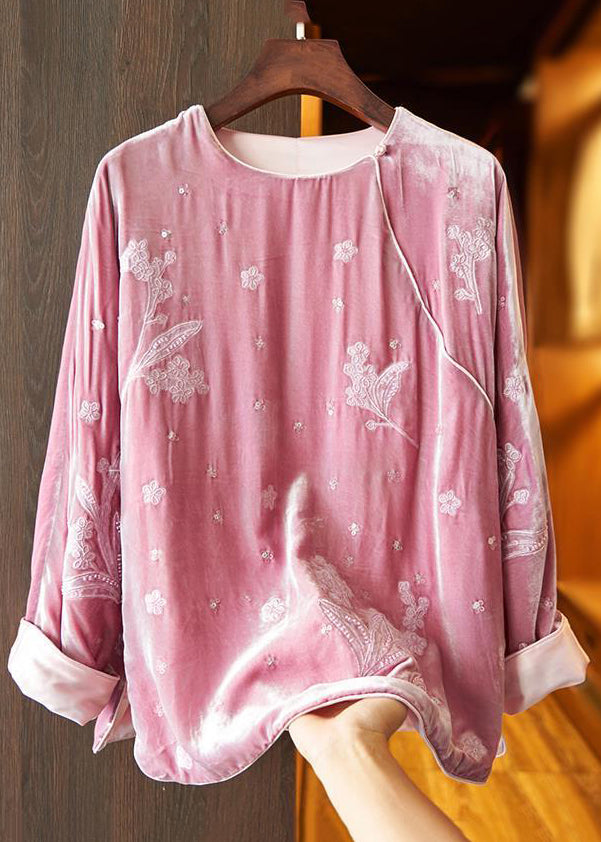 Polished Top with an Effortless Classic Look