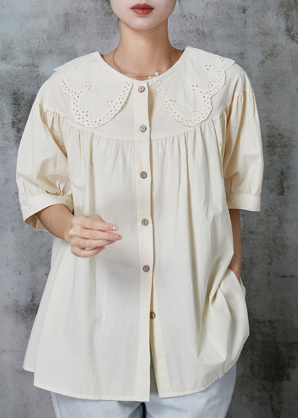Elegantly Styled Blouse for Everyday Wear
