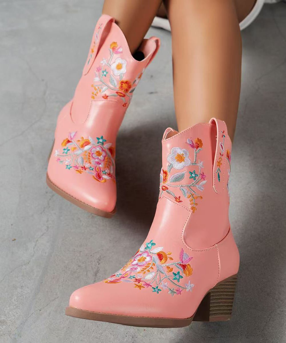 Graceful Orthopedic Boots for Modern Look