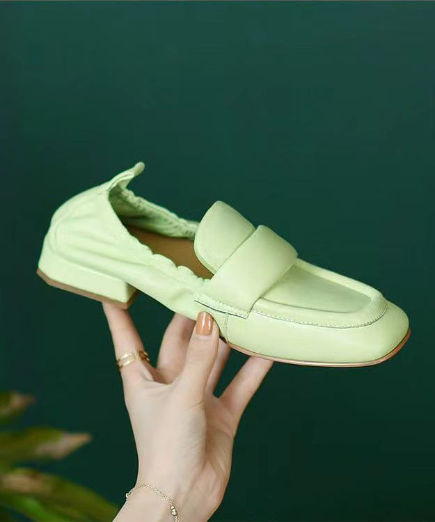 Graceful Orthopedic Flats for Modern Look
