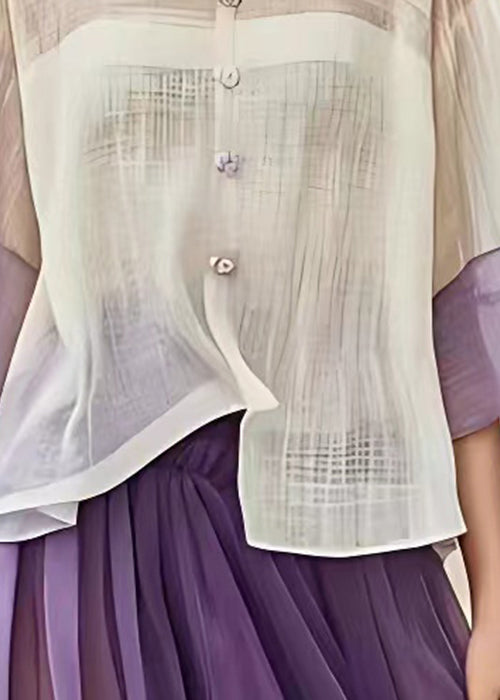 Classic Vintage Shirt with a Flattering Fit