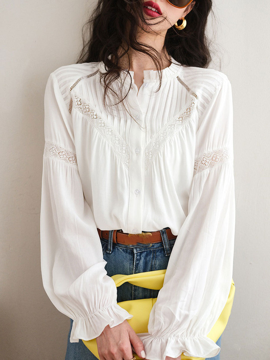 Beautifully Crafted Blouse in a Classic Style