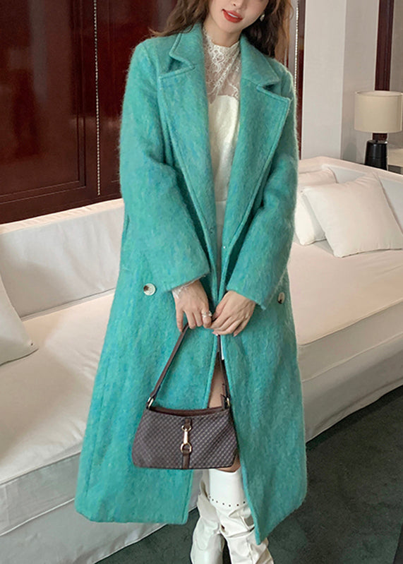 Beautifully Crafted Coat in a Classic Style