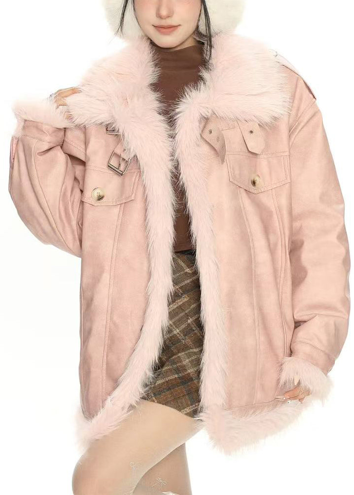 Effortlessly Elegant Coat with a Timeless Design