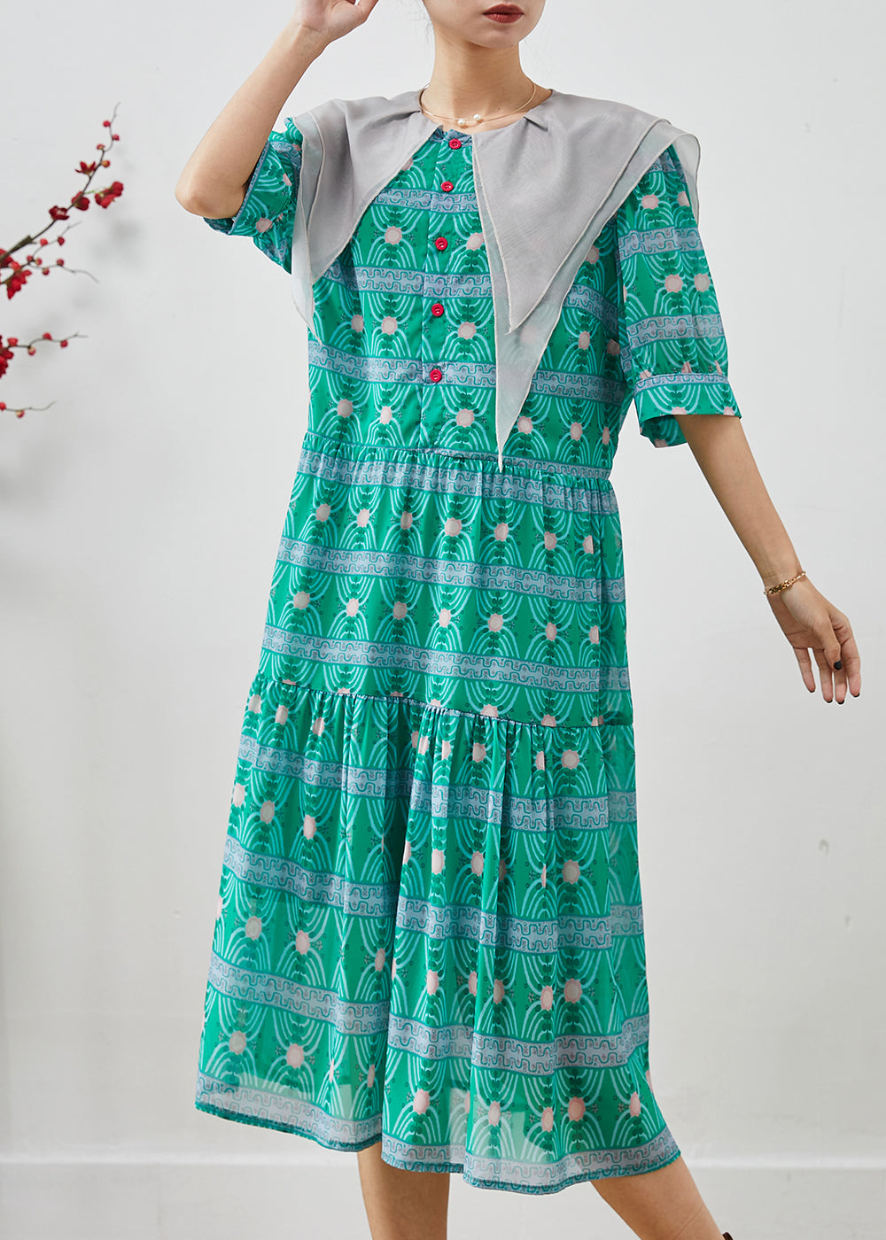 Polished Dress with an Effortless Classic Look