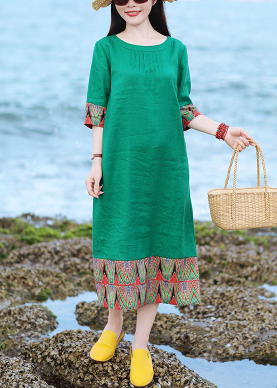 Gracefully Styled Dress for Any Occasion