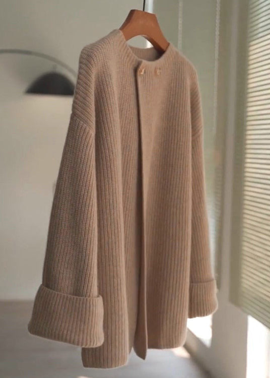 Polished Top with an Effortless Classic Look