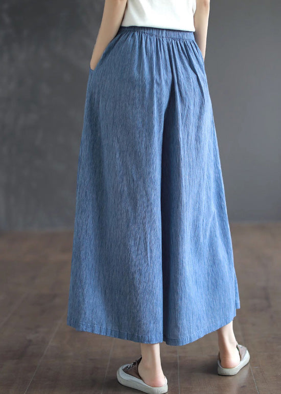 Well Tailored Pants with a Graceful Silhouette